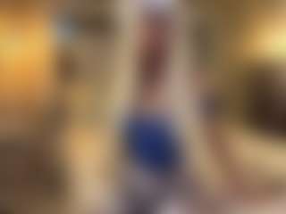 Live cam show with MarianaBranz - Brown Eyes Ebony on LiveSexCams6