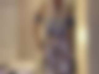 MarianaBranz's Live Sex Cam Show