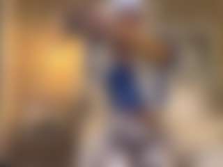 MarianaBranz's Live Sex Cam Show