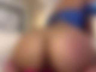 MarianaBranz's Live Sex Cam Show