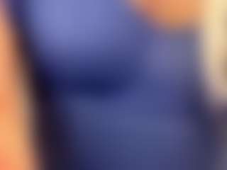 MarianaBranz's Live Sex Cam Show