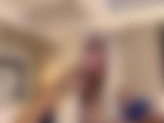MarianaBranz's Live Sex Cam Show