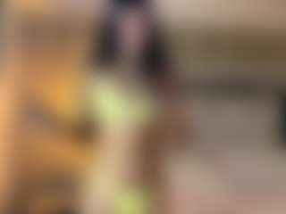 MarianaBranz's Live Sex Cam Show