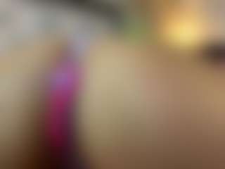 MarianaBranz's Live Sex Cam Show