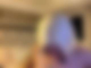 Live cam show with MarianaBranz - Shaved on Camsoda