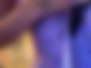 MarianaBranz's Live Sex Cam Show