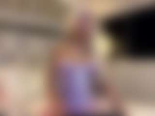 Live cam show with MarianaBranz - Latina Petite on sexytreat.net | colombia