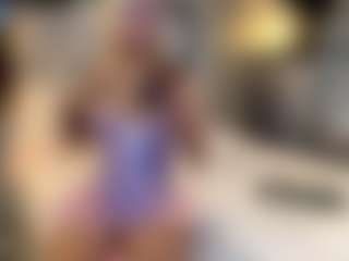MarianaBranz's Live Sex Cam Show