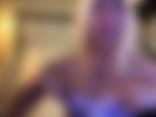 Live cam show with MarianaBranz - Black Shaved Pussy on Camsoda
