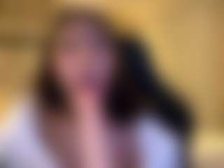 MarianaBranz's Live Sex Cam Show