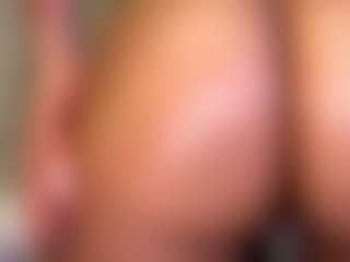 MarianaBranz's Live Sex Cam Show