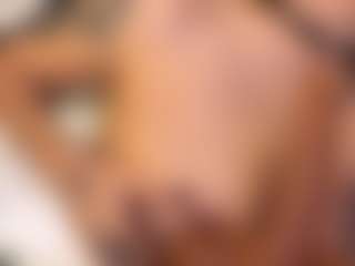 MarianaBranz's Live Sex Cam Show