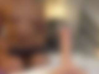 MarianaBranz's Live Sex Cam Show