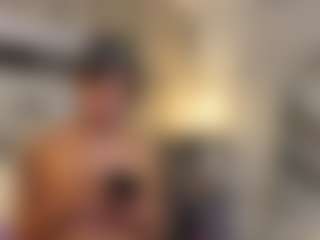 MarianaBranz's Live Sex Cam Show