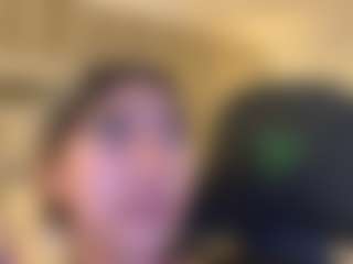 MarianaBranz's Live Sex Cam Show
