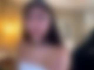 MarianaBranz's Live Sex Cam Show