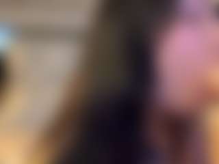 Live cam show with MarianaBranz - Foot Fetish Black on AdultVida.com