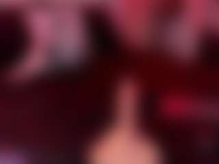 MarianaBranz's Live Sex Cam Show