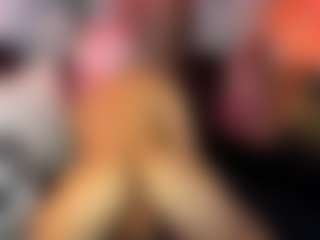 MarianaBranz's Live Sex Cam Show