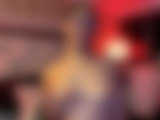 MarianaBranz's Live Sex Cam Show