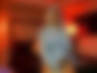 MarianaBranz's Live Sex Cam Show