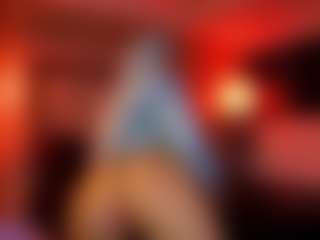 MarianaBranz's Live Sex Cam Show