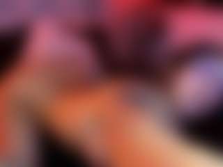MarianaBranz's Live Sex Cam Show
