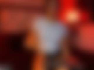 MarianaBranz's Live Sex Cam Show