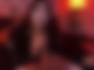 MarianaBranz's Live Sex Cam Show
