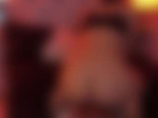 MarianaBranz's Live Sex Cam Show