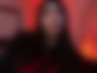Live cam show with MarianaBranz - Anal on CamClone