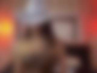 MarianaBranz's Live Sex Cam Show