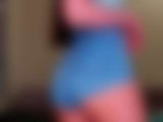 Live cam show with Kimmberrr - Small Ass on Fling VIP Chat