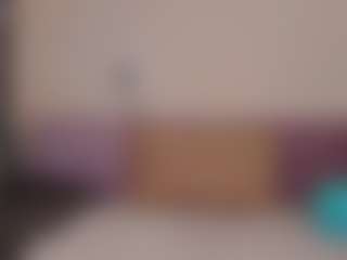 Kimmberrr's Live Sex Cam Show