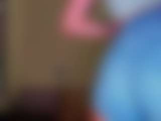 Live cam show with Kimmberrr - Ass Clapping on googirlz