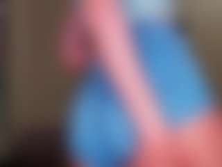 Kimmberrr's Live Sex Cam Show