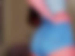 Kimmberrr's Live Sex Cam Show