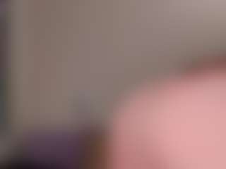 Kimmberrr's Live Sex Cam Show