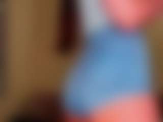 Kimmberrr's Live Sex Cam Show