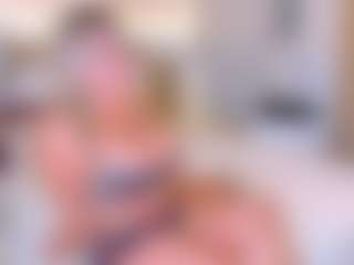 Live cam show with novacyysantos - Camel Toe on liverealitysex.com