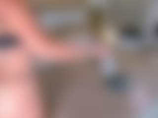 Live cam show with novacyysantos - Oil on camwithhim.com