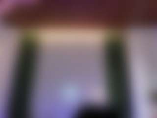 Live cam show with Victoria Mooree - Middle Aged on PervPlay.com