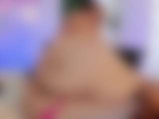 Live cam show with Victoria Mooree - Body Massage on fapnchat