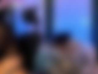 Victoria Mooree MILF webcam performer live streaming
