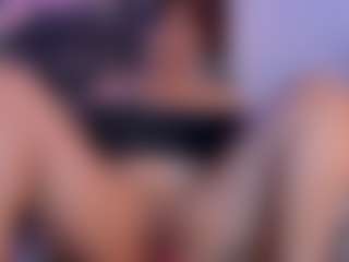 Live cam show with Victoria Mooree - Twerk on Cam Slut