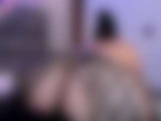 Live cam show with Victoria Mooree - Mature on Milfs Live