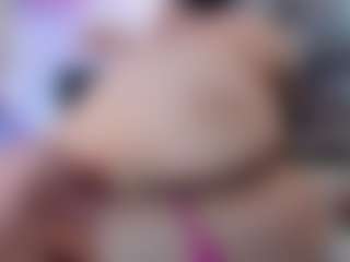 Live cam show with Victoria Mooree - Middle Aged on crypto-cams