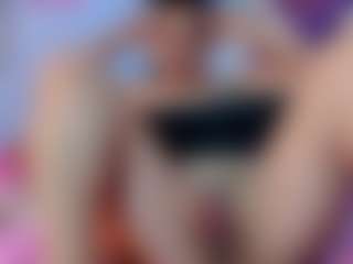 Live cam show with Victoria Mooree - Mature MILF on Camsoda