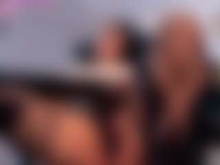 Victoria Mooree MILF webcam performer live streaming