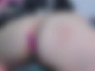 Live cam show with Victoria Mooree - Middle Aged on Strip Flash - Live Sex Shows